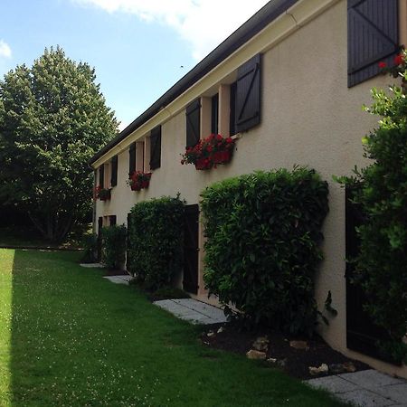 Kyriad Epernay Bagian luar foto